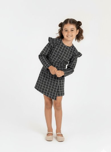 Conjunto Infantil Feminino com Blusa e Short-Saia (Preto) Guloseima