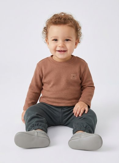 Conjunto Bebê Menino de Camiseta e Calça (Marrom) Guloseima